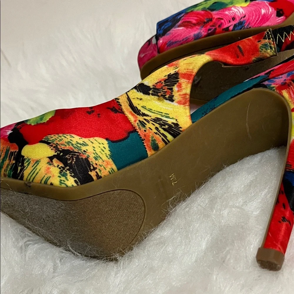 GUESS Colorful Abstract Print Peep Toe Slingback Heels